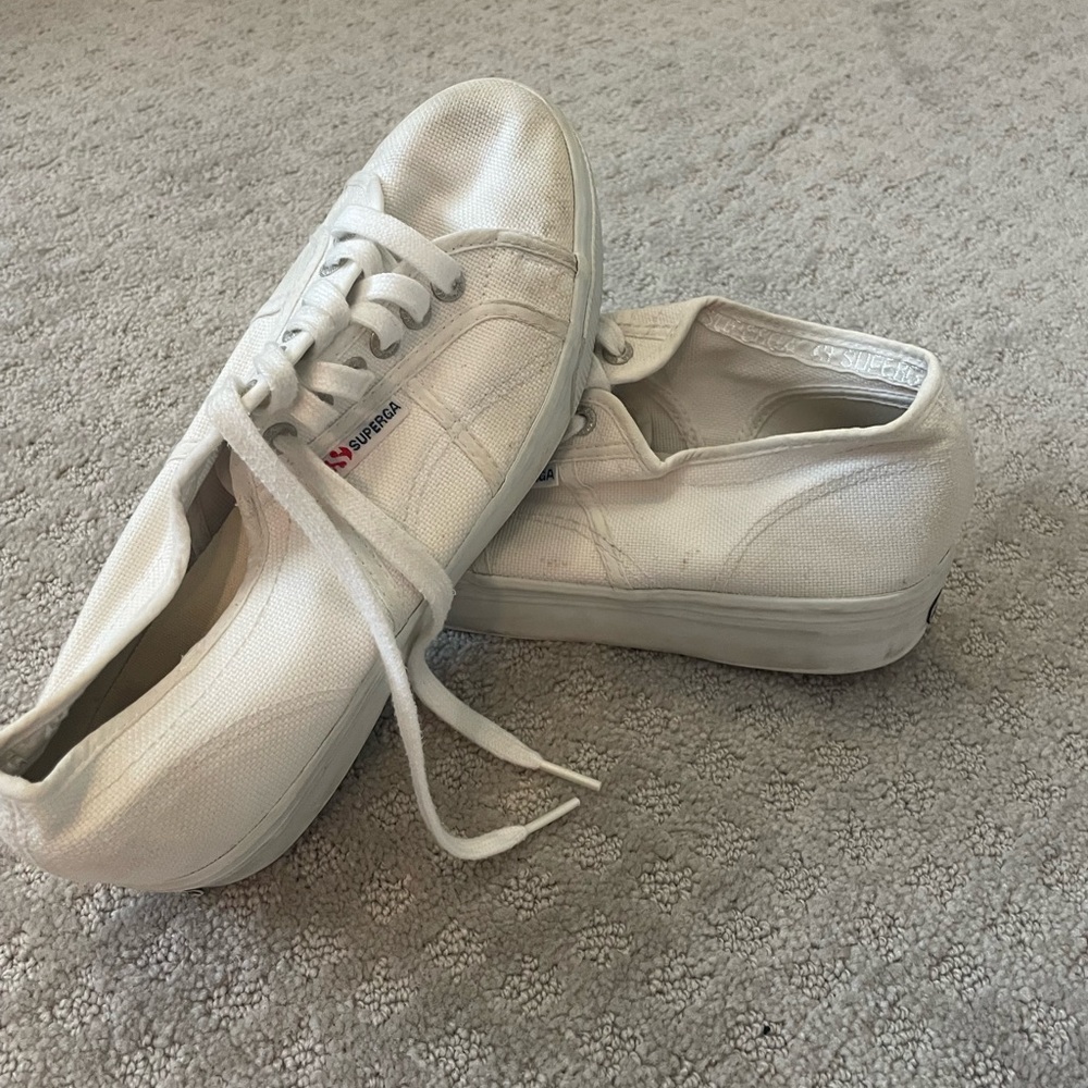 White Supergas Size 40 EU